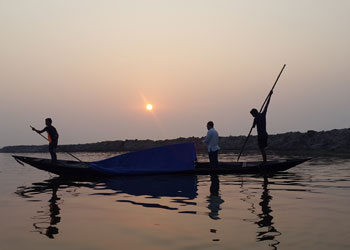 day-with-fisherman-chilika