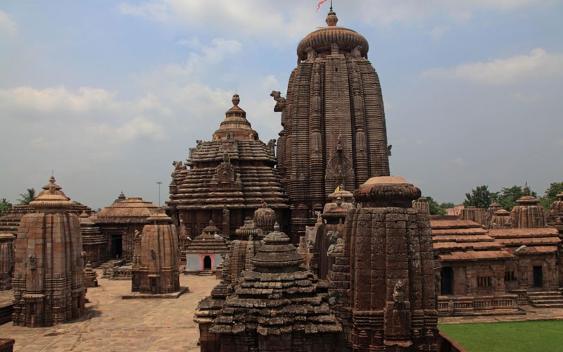 begin-a-transformative-spiritual-odyssey-with-odisha-temple-tour-packages-by-heritage-tours-orissa