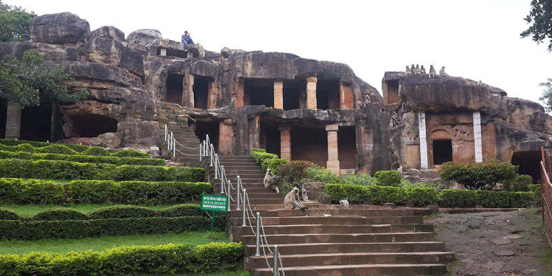 Khandagiri-Mahotsav-and-Kharavela-Mela-At-Khandagiri