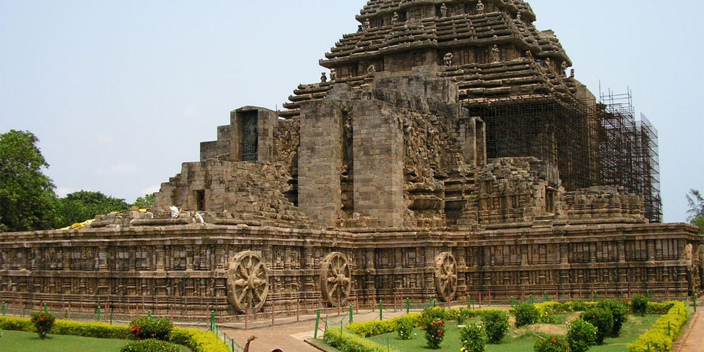 Discover the enchanting beauty of Odisha with our exclusive tour packages!