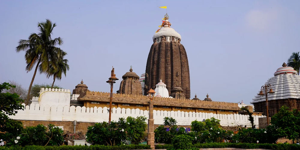 Experience-the-Spiritual-Bliss-of-Jagannath-Darshan-with-Heritage-Tours-Orissa-A-Journey-to-Puri's-Sacred-Heart